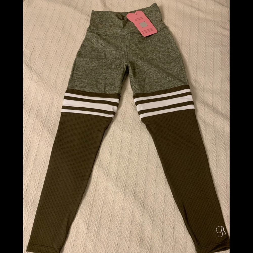 NWT Olive Bombshell Thigh-High Leggings, Medium
